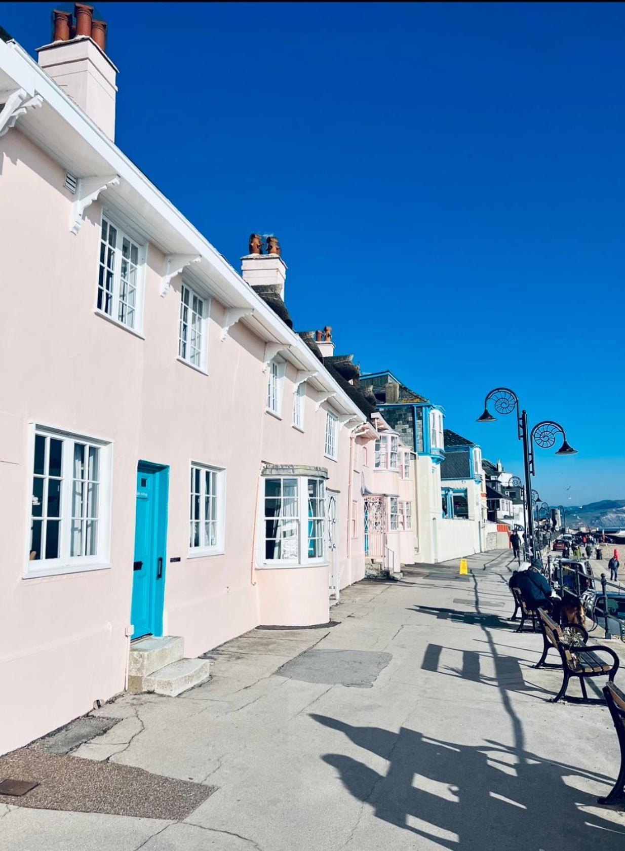 High Tides Apartment Lyme Regis Exterior photo